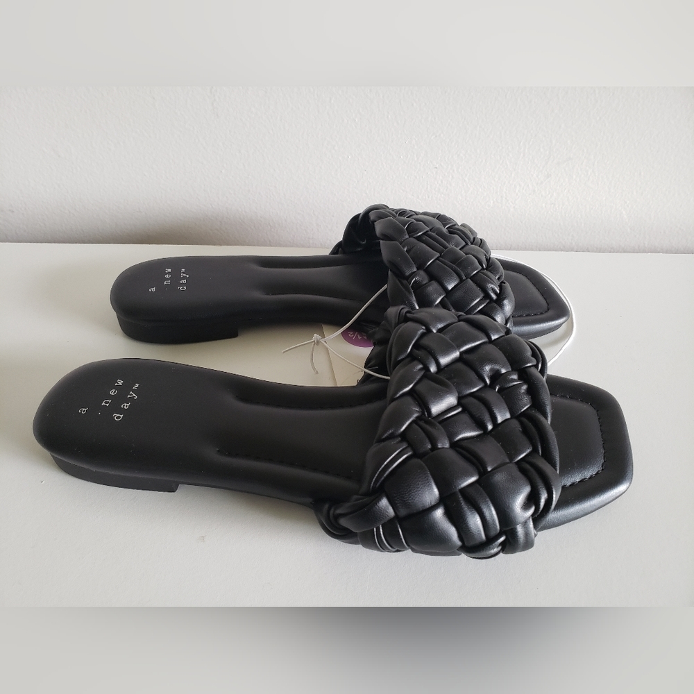 Women's Black Carissa Sandals Size 6.5